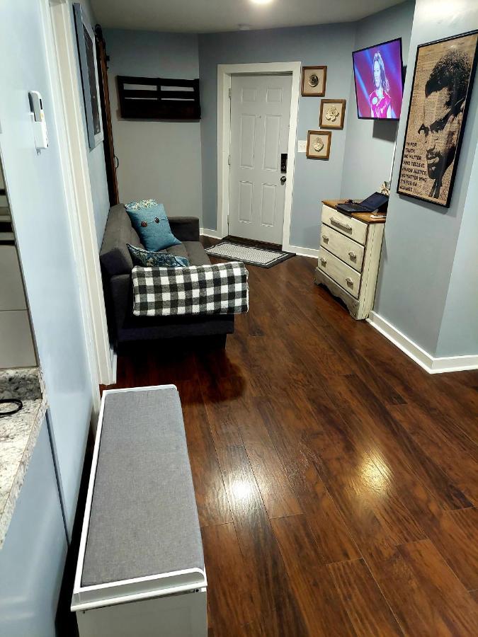 State Fountain Apartment Индианаполис Екстериор снимка